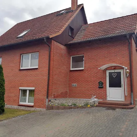 Katzensprung Zum Wald *